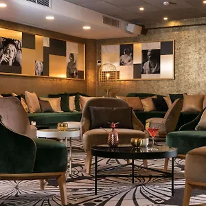 Niepce Paris, Curio Collection By Hilton Hotel Paris
