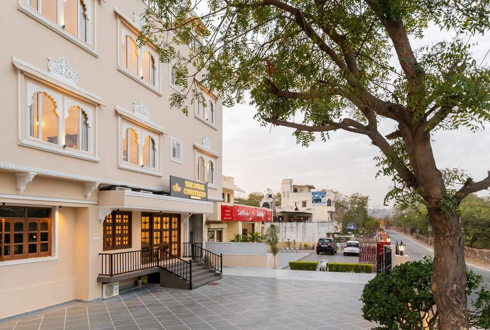 Hotel The Royal Courtyard Udaipur