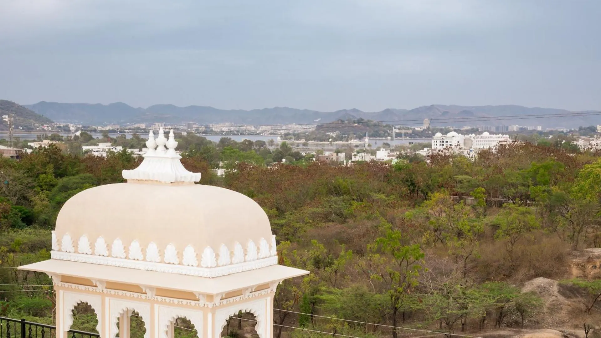 Hotel The Royal Courtyard Udaipur